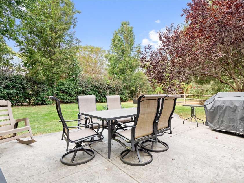 9407 Willow Tree Lane, Charlotte, NC 28277.  MLS# CAR4401791, YatesRealty ID 37631. Oversized back patio, perfect for entertaining.