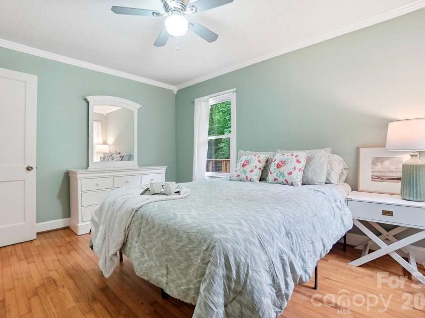 1021 Wedgewood Road, Lancaster, SC 29720.  MLS# CAR4400574, YatesRealty ID 37632. 