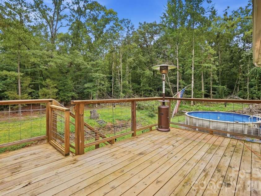 1021 Wedgewood Road, Lancaster, SC 29720.  MLS# CAR4400574, YatesRealty ID 37632. 