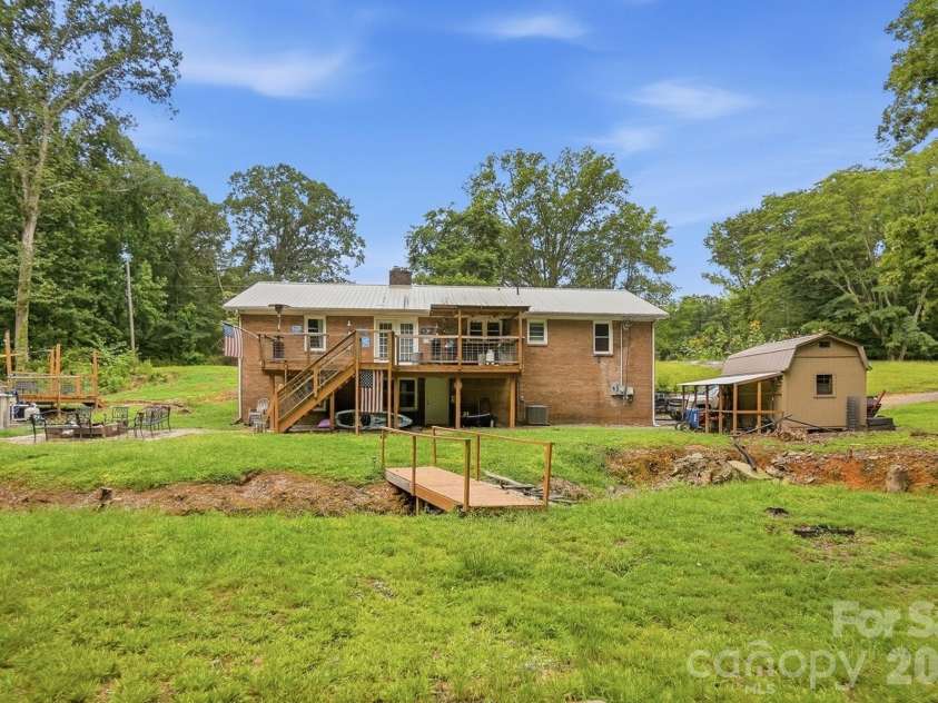 1021 Wedgewood Road, Lancaster, SC 29720.  MLS# CAR4400574, YatesRealty ID 37632. 