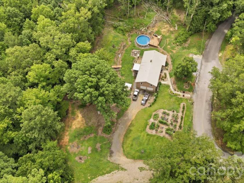 1021 Wedgewood Road, Lancaster, SC 29720.  MLS# CAR4400574, YatesRealty ID 37632. 