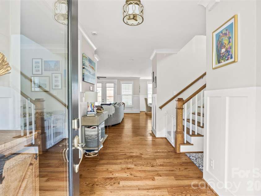 1923 Hamorton Place, Charlotte, NC 28205.  MLS# CAR4401786, YatesRealty ID 37634. 