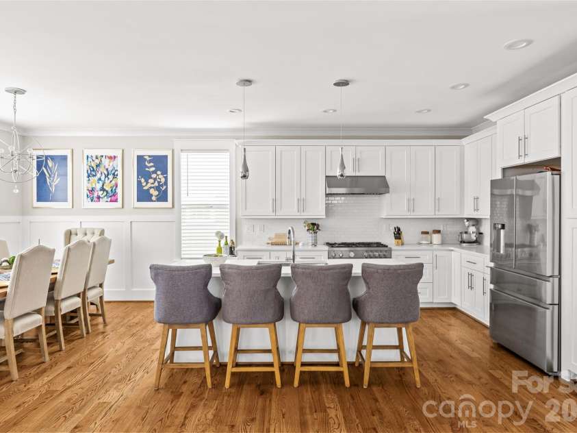 1923 Hamorton Place, Charlotte, NC 28205.  MLS# CAR4401786, YatesRealty ID 37634. 