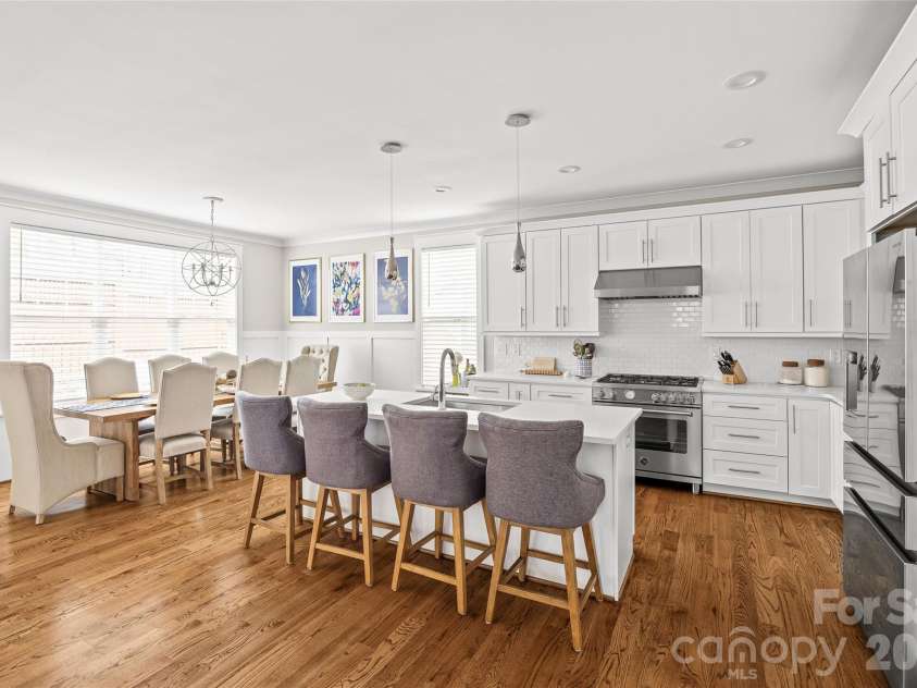 1923 Hamorton Place, Charlotte, NC 28205.  MLS# CAR4401786, YatesRealty ID 37634. 