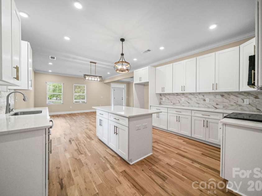 111 Hemphill Avenue, Chester, SC 29706.  MLS# CAR4403805, YatesRealty ID 37636. 