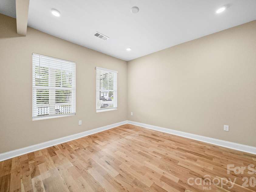 111 Hemphill Avenue, Chester, SC 29706.  MLS# CAR4403805, YatesRealty ID 37636. 