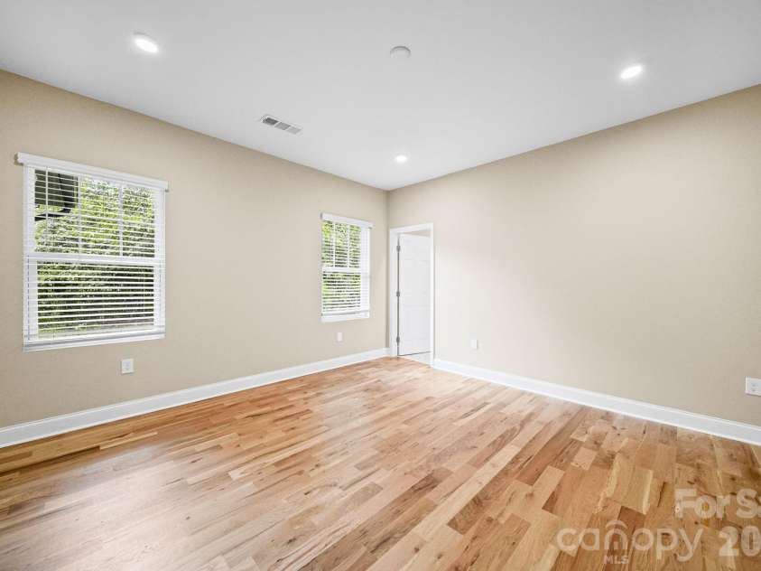111 Hemphill Avenue, Chester, SC 29706.  MLS# CAR4403805, YatesRealty ID 37636. 