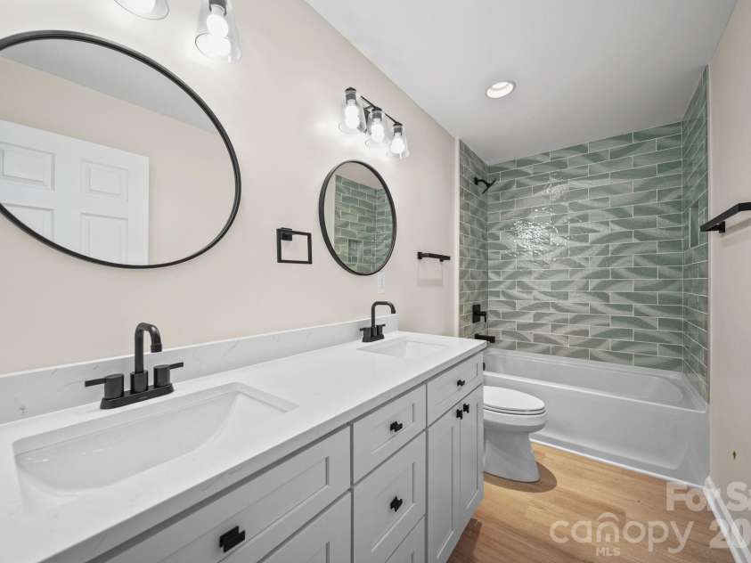 113.5 Graham Street, Chester, SC 29706.  MLS# CAR4403838, YatesRealty ID 37637. 