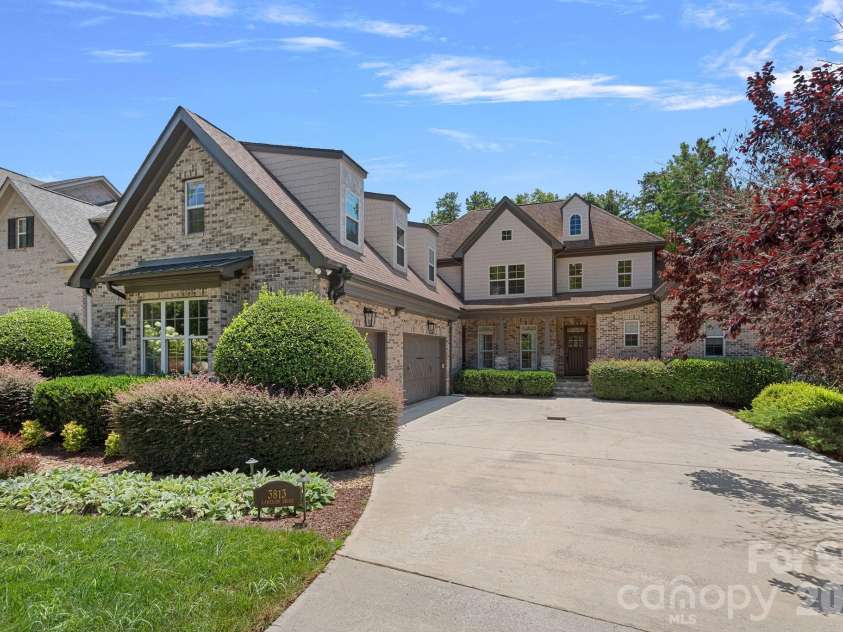 3813 Lakeside Drive, Charlotte, NC 28270.  MLS# CAR4403586, YatesRealty ID 37638. 