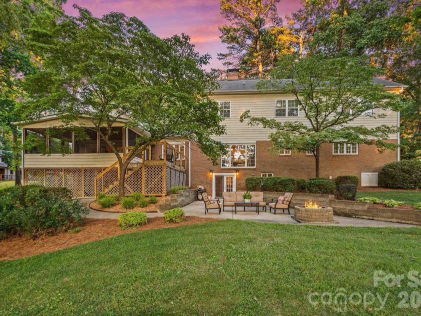 385 Sundown Road, Mooresville, NC 28117.  MLS# CAR4403698, YatesRealty ID 37639. 