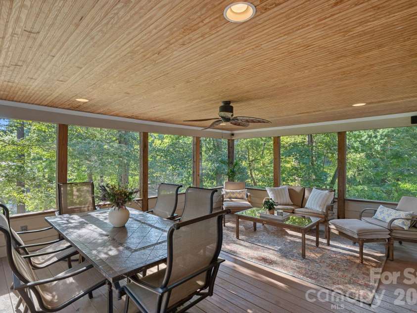 385 Sundown Road, Mooresville, NC 28117.  MLS# CAR4403698, YatesRealty ID 37639. 