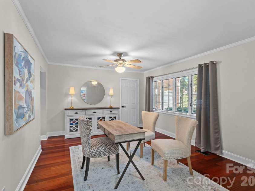 385 Sundown Road, Mooresville, NC 28117.  MLS# CAR4403698, YatesRealty ID 37639. Office or Sitting Area