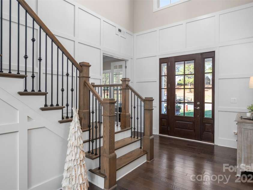 105 Downton Abbey Drive, Marvin, NC 28173.  MLS# CAR4332508, YatesRealty ID 3764. Amazing custom trim work throughout the home