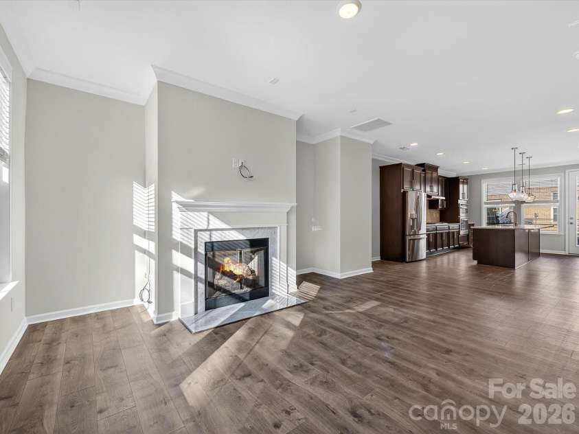 332 Hastings Run Drive, Charlotte, NC 28211.  MLS# CAR4337671, YatesRealty ID 3764. 