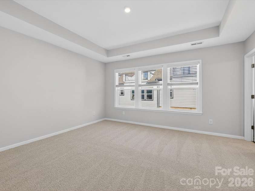 332 Hastings Run Drive, Charlotte, NC 28211.  MLS# CAR4337671, YatesRealty ID 3764. 
