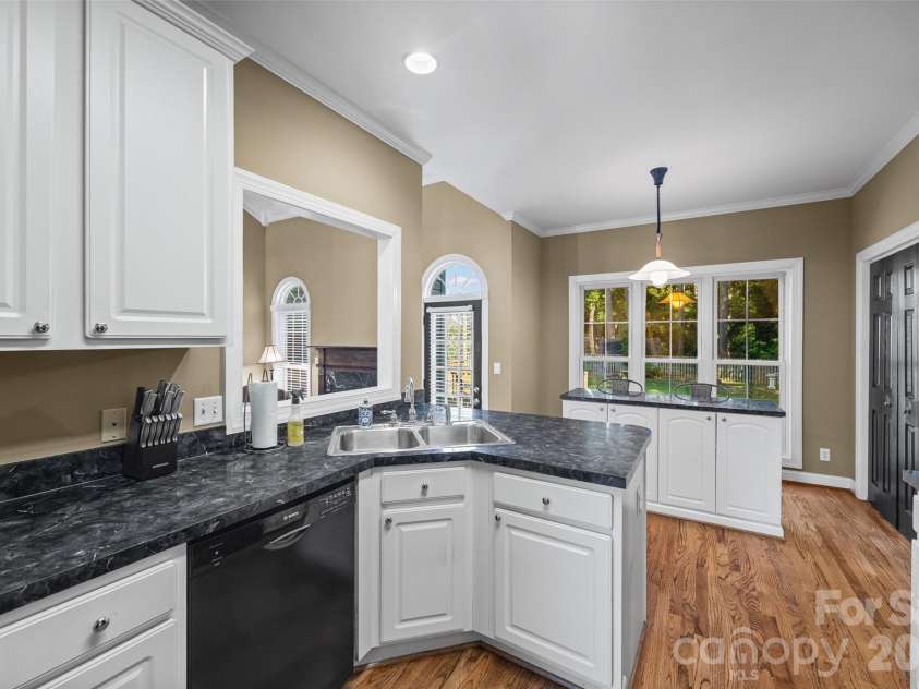 1398 The Crossing, Rock Hill, SC 29732.  MLS# CAR4393827, YatesRealty ID 37640. 