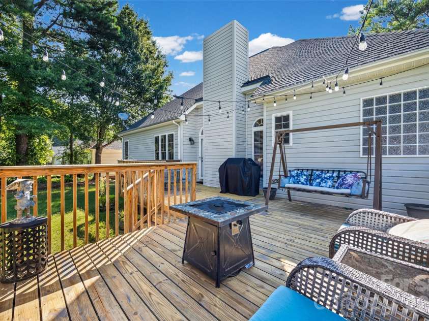 1398 The Crossing, Rock Hill, SC 29732.  MLS# CAR4393827, YatesRealty ID 37640. 