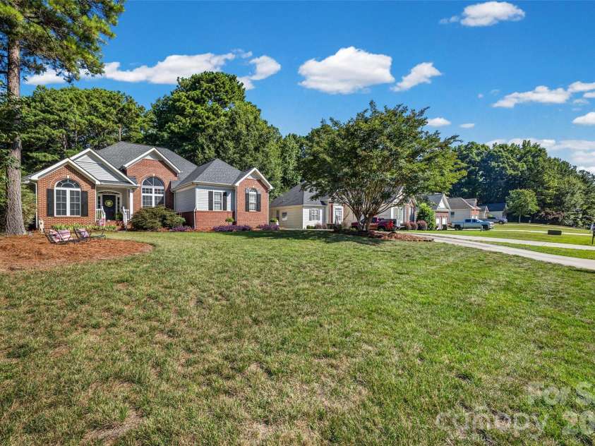 1398 The Crossing, Rock Hill, SC 29732.  MLS# CAR4393827, YatesRealty ID 37640. 