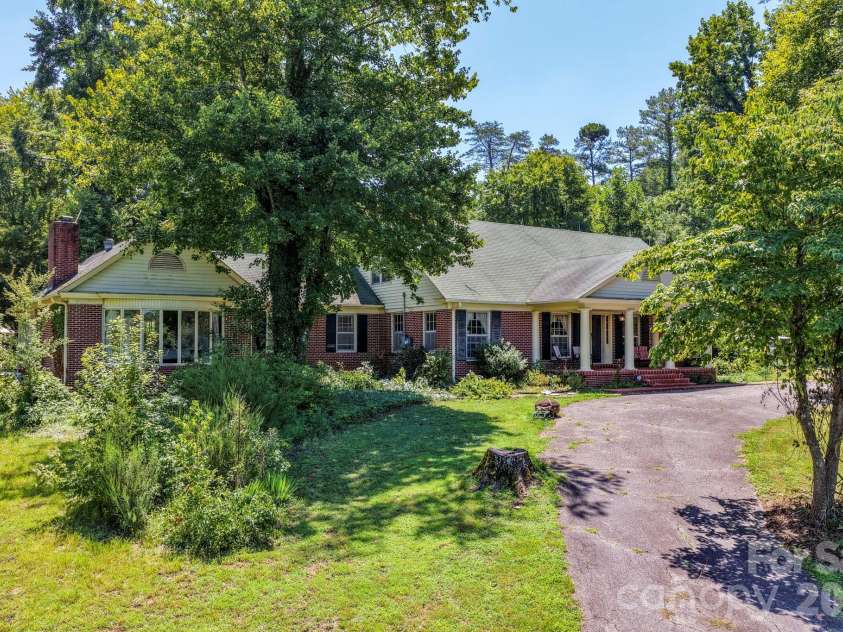 571 Piedmont Road, Rutherfordton, NC 28139.  MLS# CAR4402095, YatesRealty ID 37645. 