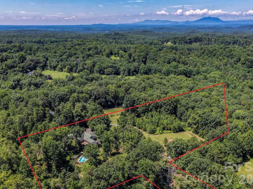 571 Piedmont Road, Rutherfordton, NC 28139.  MLS# CAR4402095, YatesRealty ID 37645. 