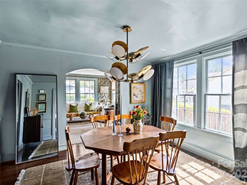 1516 Matheson Avenue, Charlotte, NC 28205.  MLS# CAR4294975, YatesRealty ID 37647. 
