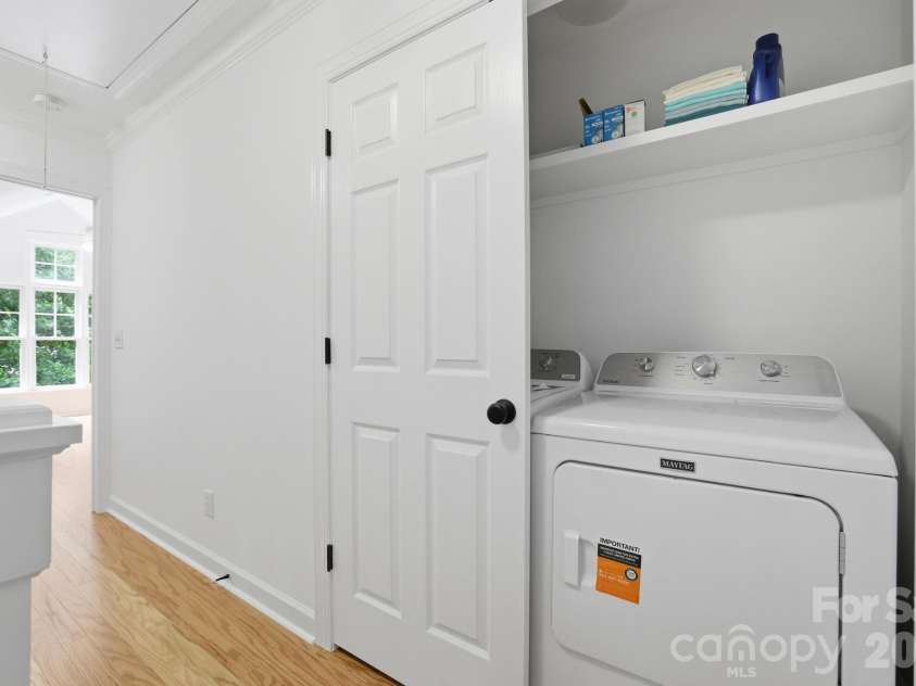 4703 Hill View Drive, Charlotte, NC 28210.  MLS# CAR4399865, YatesRealty ID 37647. 