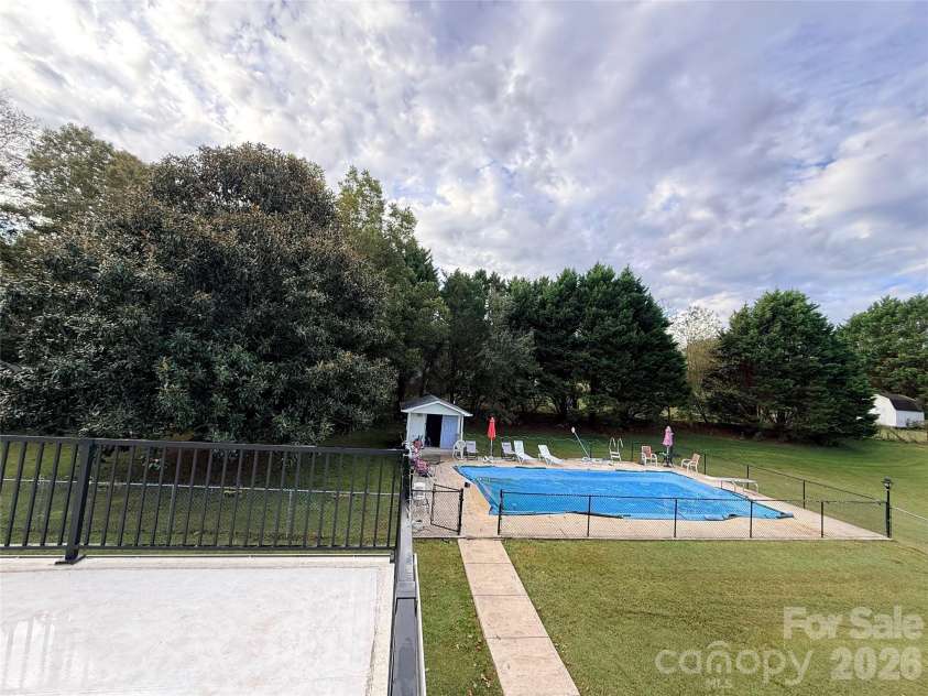 2534 44th Avenue, Hickory, NC 28601.  MLS# CAR4311264, YatesRealty ID 3765. 