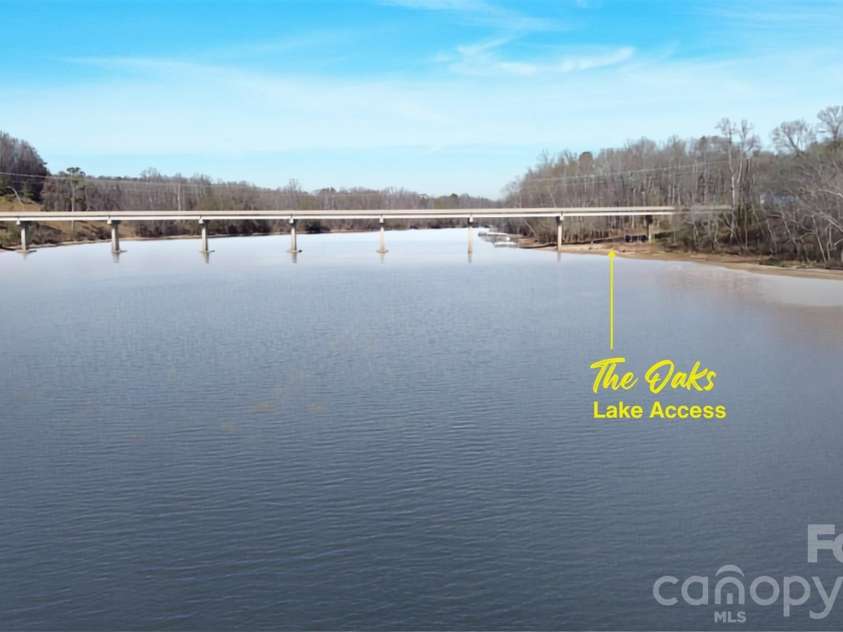 105 Wharf Lane, Statesville, NC 28677.  MLS# CAR4393153, YatesRealty ID 37650. 