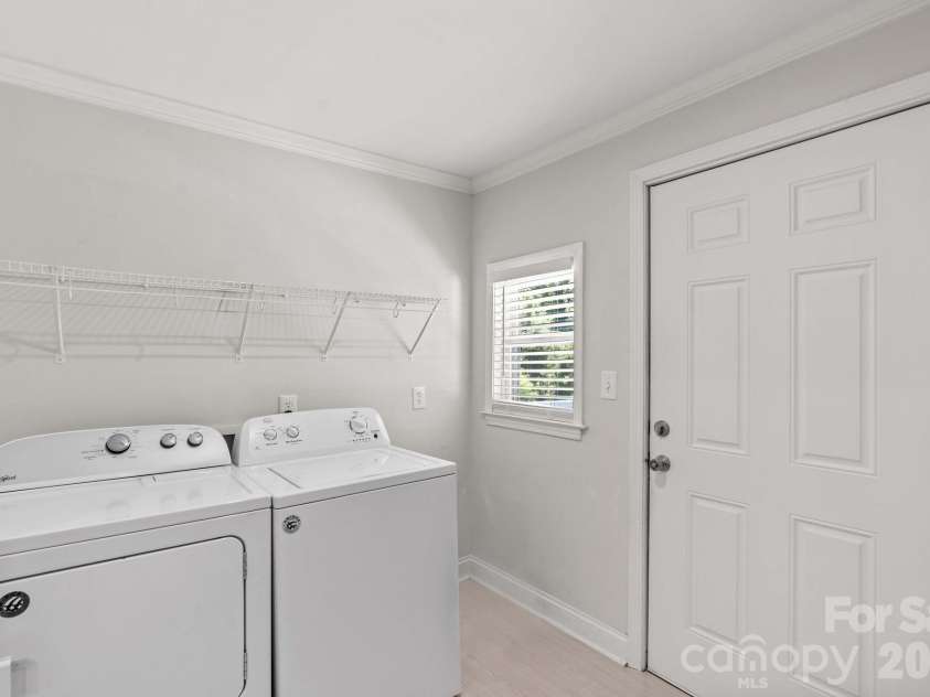 223 Nesbit Drive, Salisbury, NC 28147.  MLS# CAR4404104, YatesRealty ID 37654. 