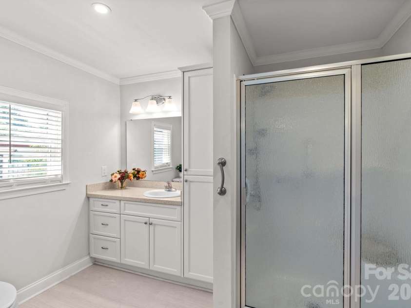 223 Nesbit Drive, Salisbury, NC 28147.  MLS# CAR4404104, YatesRealty ID 37654. 