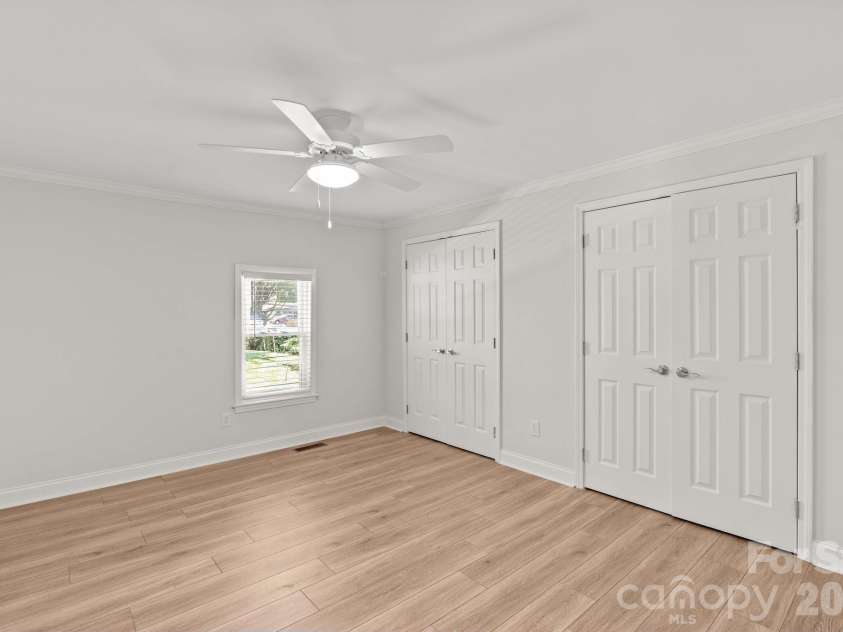 223 Nesbit Drive, Salisbury, NC 28147.  MLS# CAR4404104, YatesRealty ID 37654. 