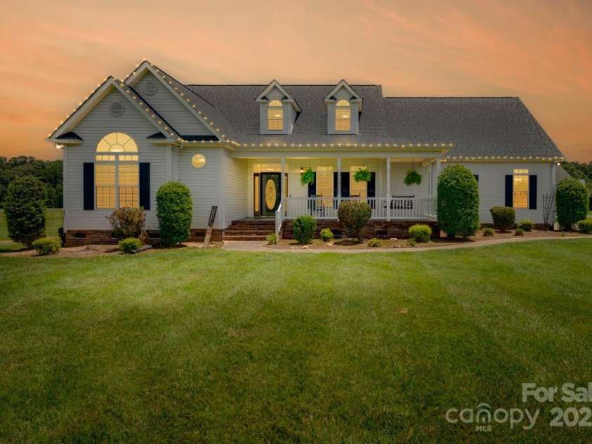 1123 Snyders Store Road, Wingate, NC 28174.  MLS# CAR4279571, YatesRealty ID 37656. 