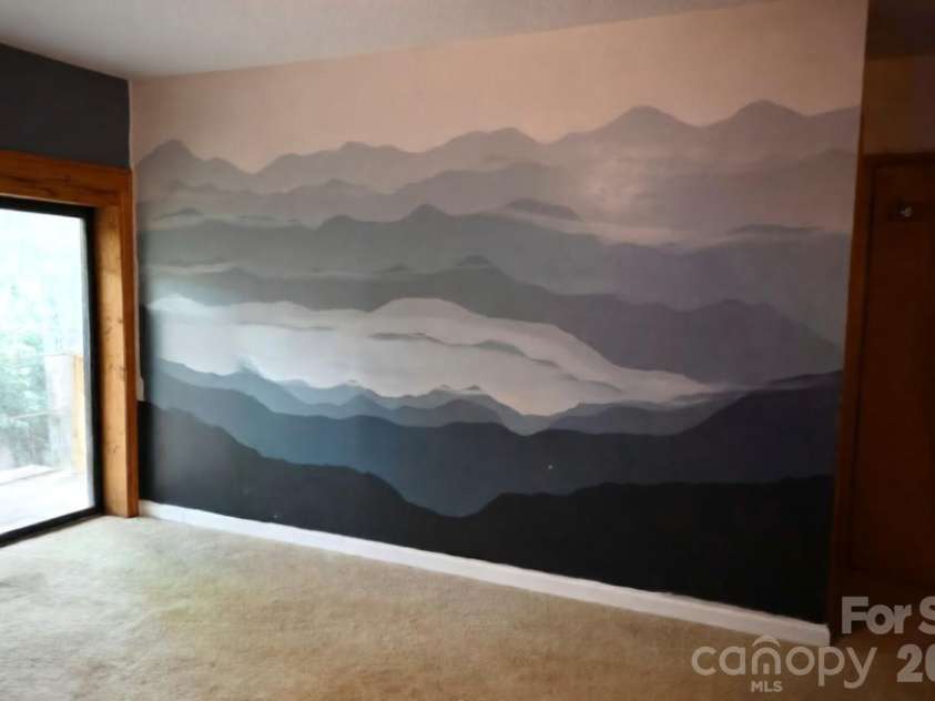 89 Woodcliff Loop, Newland, NC 28657.  MLS# CAR4381758, YatesRealty ID 37658. Basement