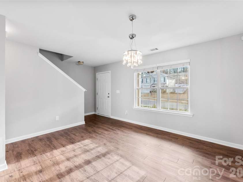 5305 Park Brook Drive, Charlotte, NC 28269.  MLS# CAR4336100, YatesRealty ID 3766. Beautiful angle of front entrance