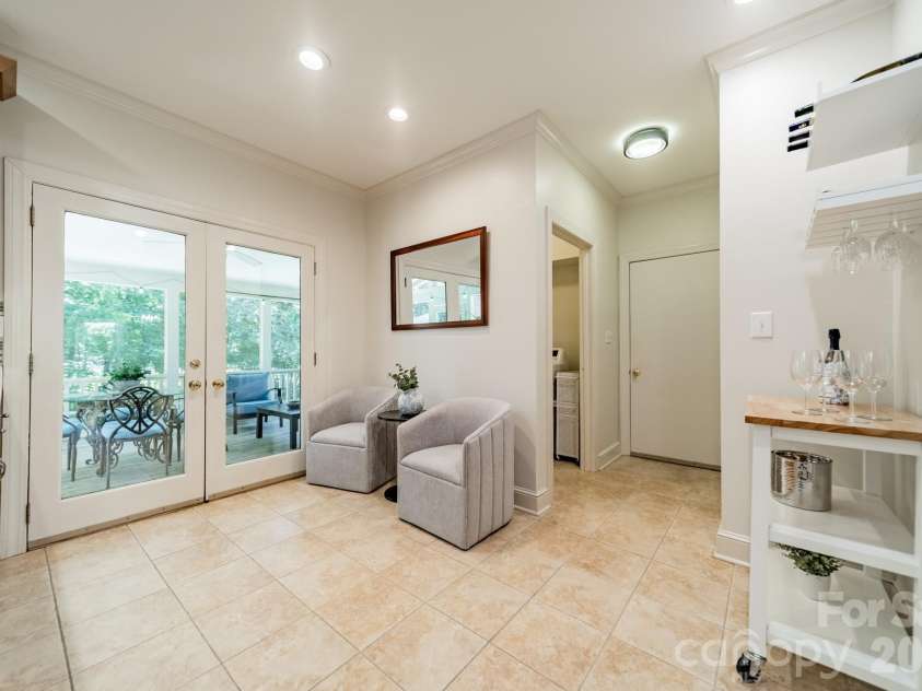 506 Abbotsford Court, Charlotte, NC 28270.  MLS# CAR4388965, YatesRealty ID 37660. 