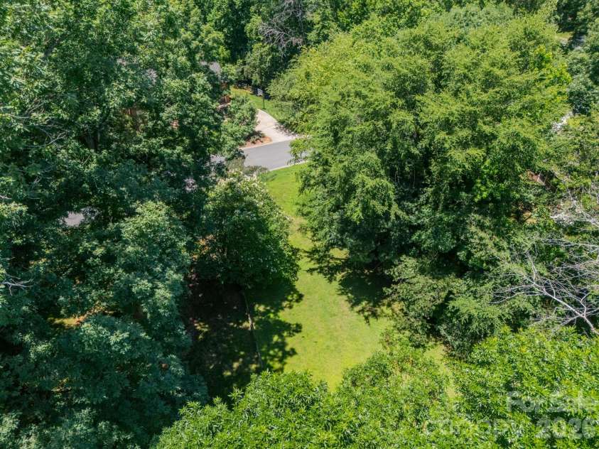 506 Abbotsford Court, Charlotte, NC 28270.  MLS# CAR4388965, YatesRealty ID 37660. 