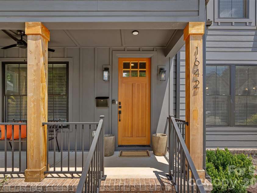 1642 Longfellow Street, Charlotte, NC 28205.  MLS# CAR4394987, YatesRealty ID 37661. 