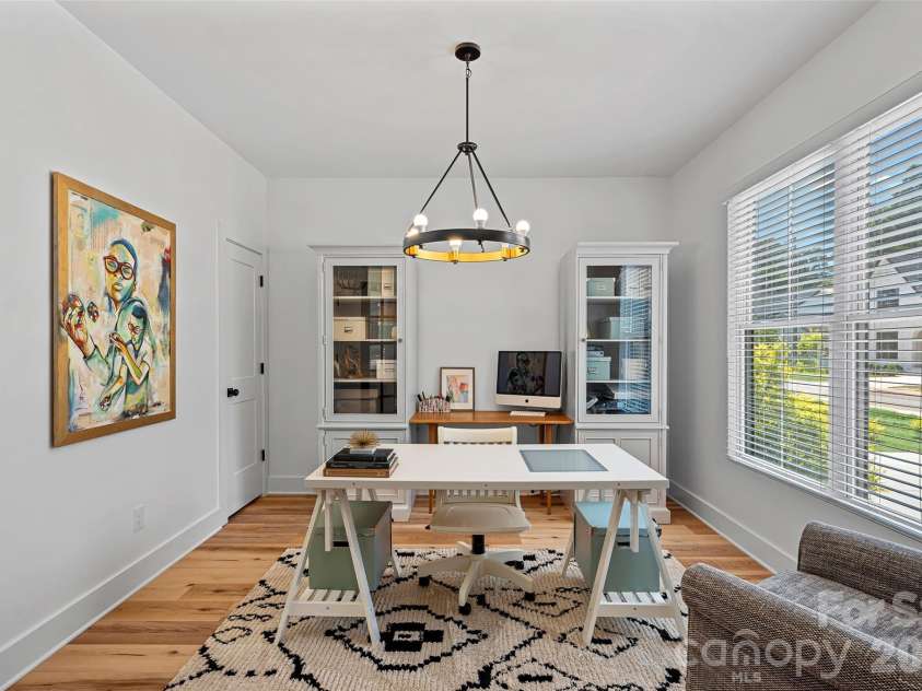 1642 Longfellow Street, Charlotte, NC 28205.  MLS# CAR4394987, YatesRealty ID 37661. 