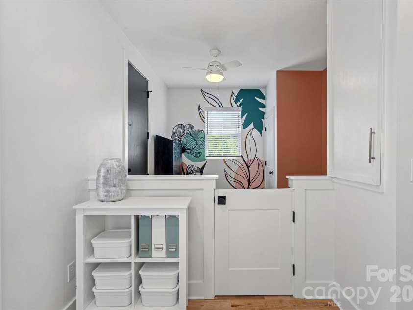 1642 Longfellow Street, Charlotte, NC 28205.  MLS# CAR4394987, YatesRealty ID 37661. 
