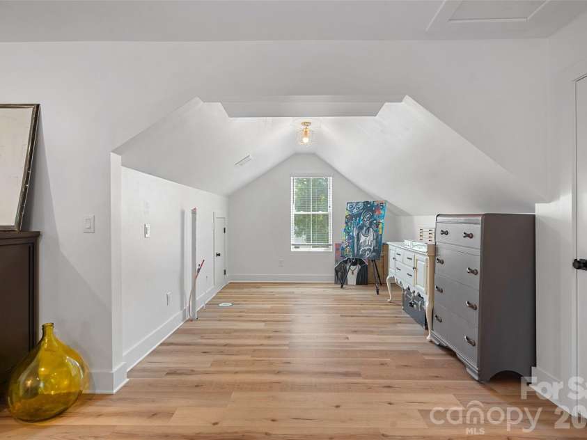 1642 Longfellow Street, Charlotte, NC 28205.  MLS# CAR4394987, YatesRealty ID 37661. 