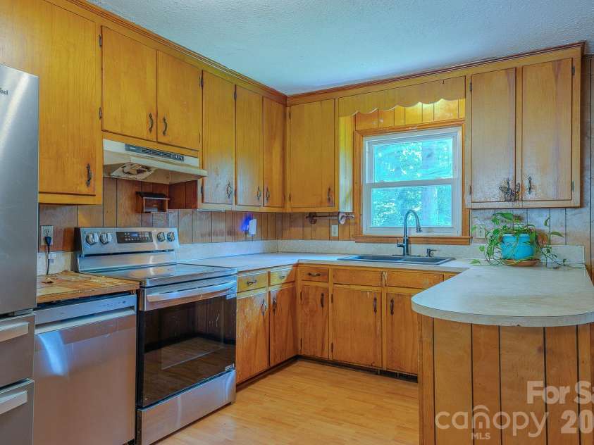 886 Pearidge Road, Bostic, NC 28018.  MLS# CAR4393871, YatesRealty ID 37662. 
