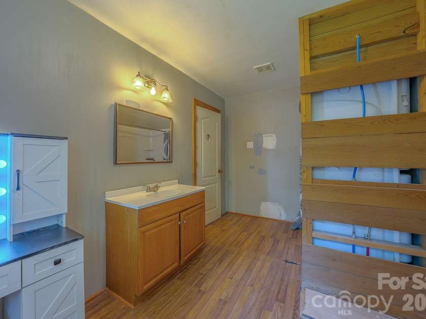 886 Pearidge Road, Bostic, NC 28018.  MLS# CAR4393871, YatesRealty ID 37662. 
