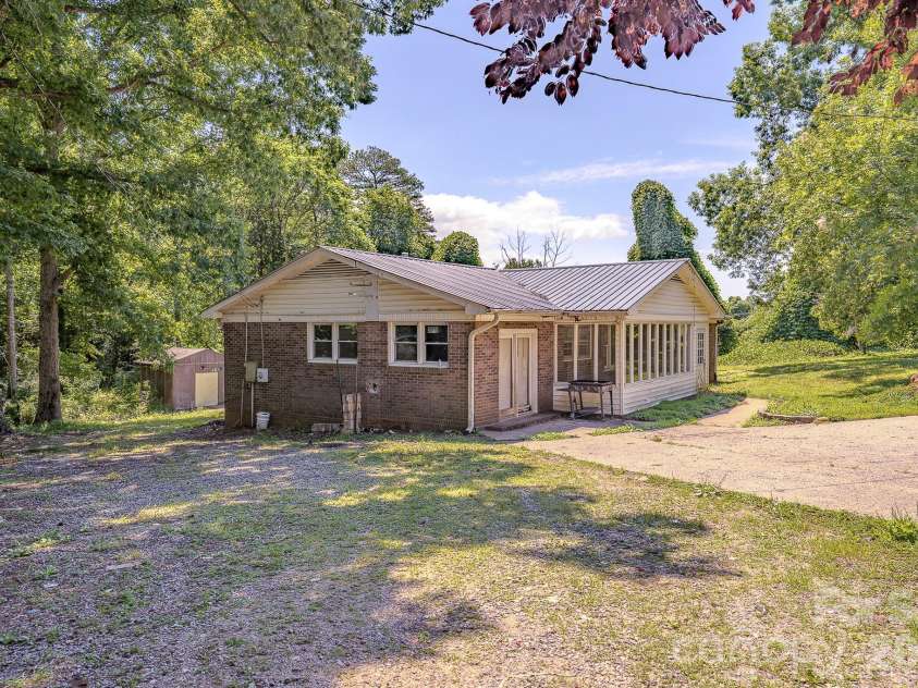 886 Pearidge Road, Bostic, NC 28018.  MLS# CAR4393871, YatesRealty ID 37662. 