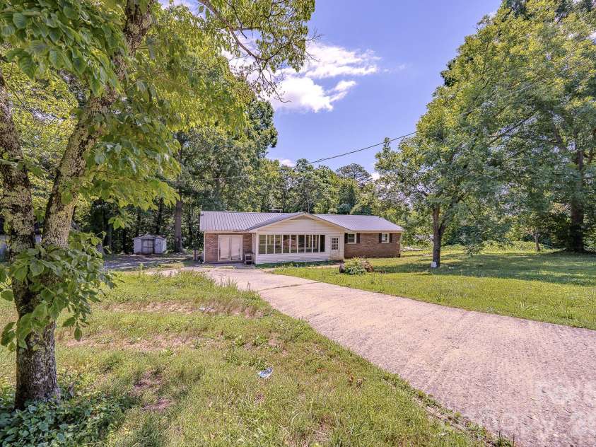 886 Pearidge Road, Bostic, NC 28018.  MLS# CAR4393871, YatesRealty ID 37662. 