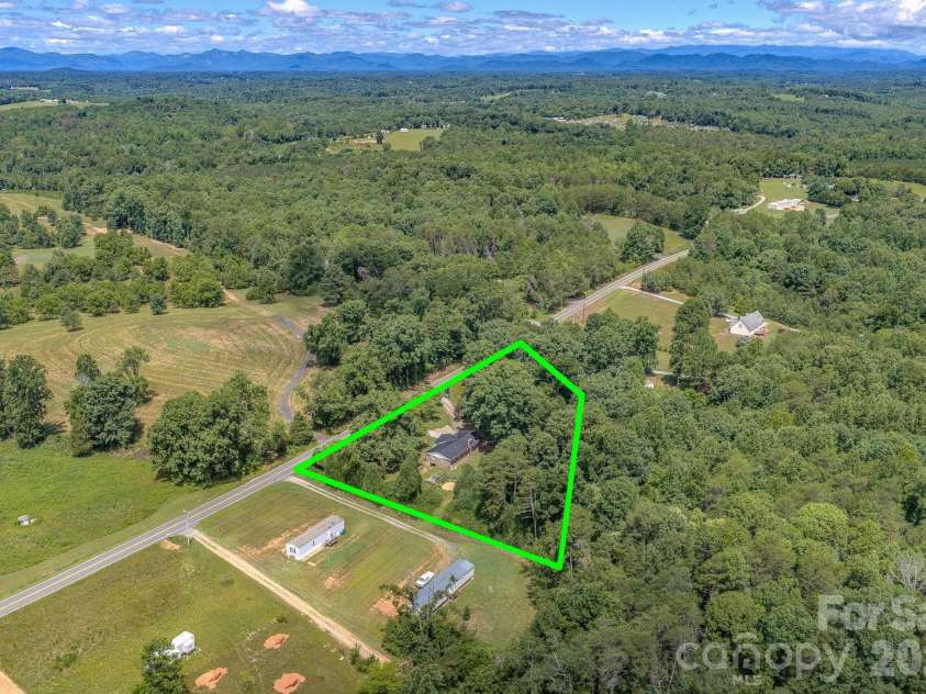 886 Pearidge Road, Bostic, NC 28018.  MLS# CAR4393871, YatesRealty ID 37662. 