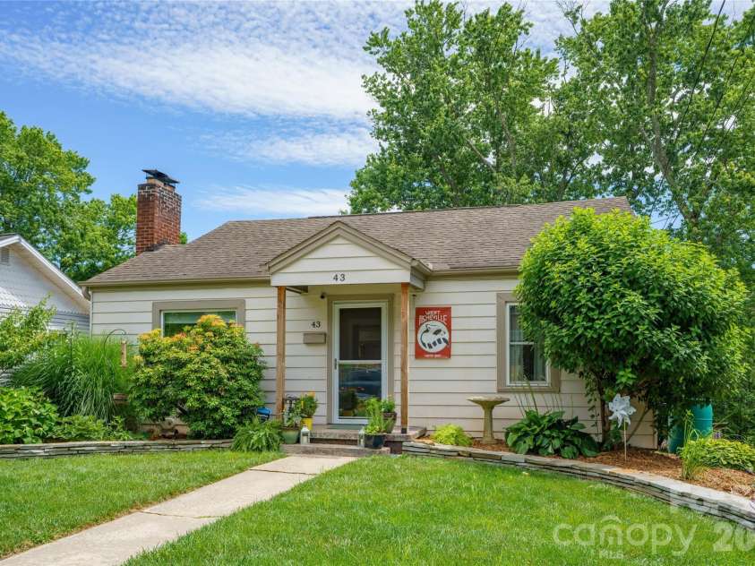 43 Morris Street, Asheville, NC 28806.  MLS# CAR4394905, YatesRealty ID 37664. 