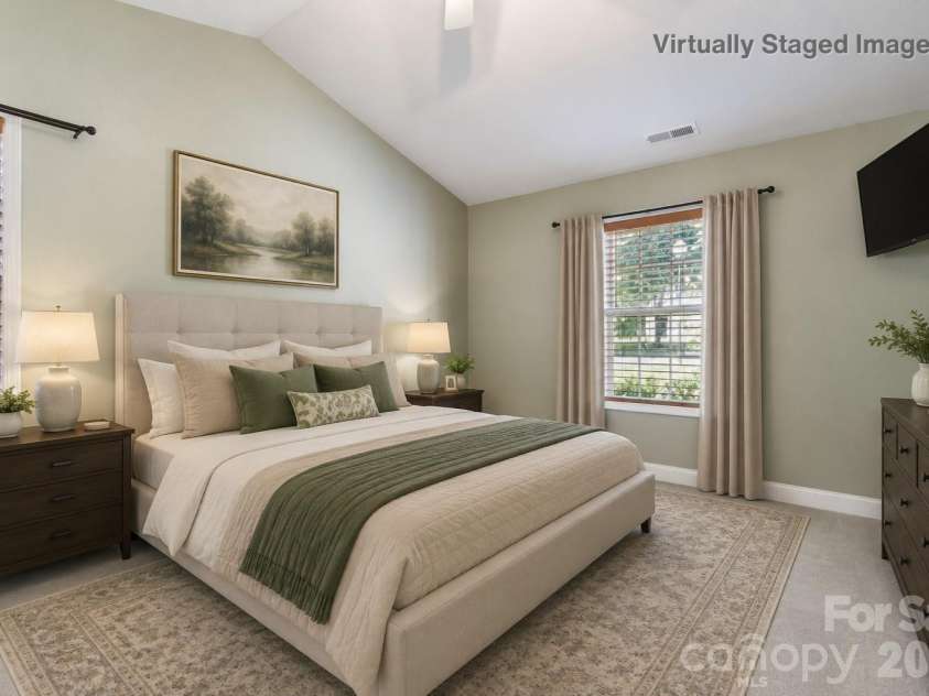 1826 Wilburn Park Lane, Charlotte, NC 28269.  MLS# CAR4399485, YatesRealty ID 37666. 