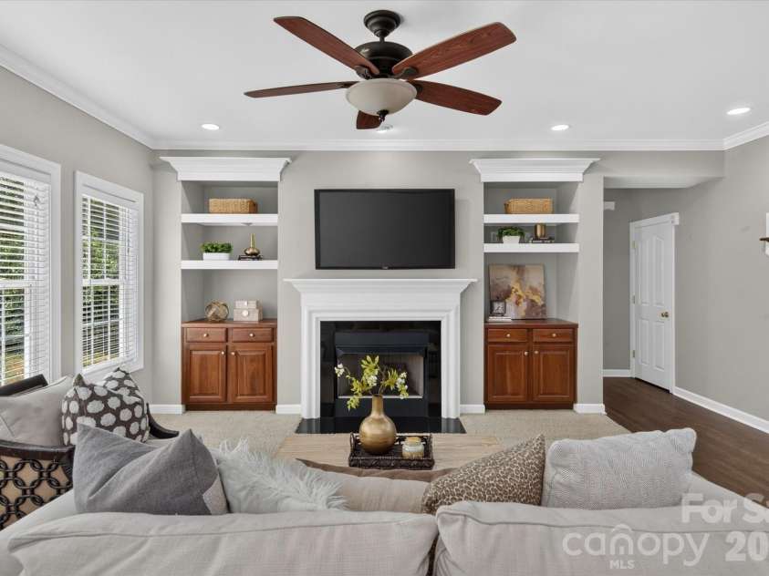 902 Lillieshall Road, Waxhaw, NC 28173.  MLS# CAR4395181, YatesRealty ID 37667. 