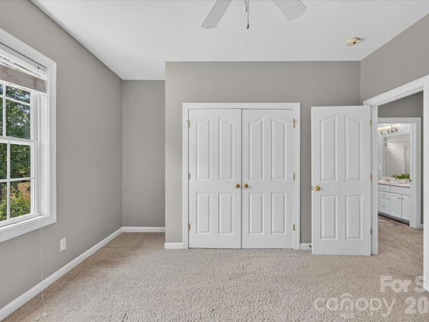 902 Lillieshall Road, Waxhaw, NC 28173.  MLS# CAR4395181, YatesRealty ID 37667. 