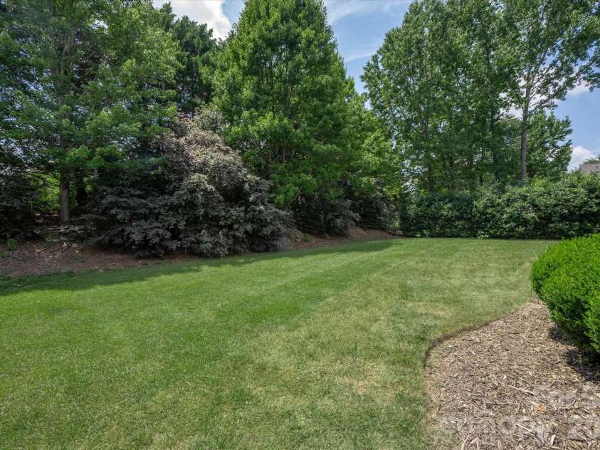 902 Lillieshall Road, Waxhaw, NC 28173.  MLS# CAR4395181, YatesRealty ID 37667. 